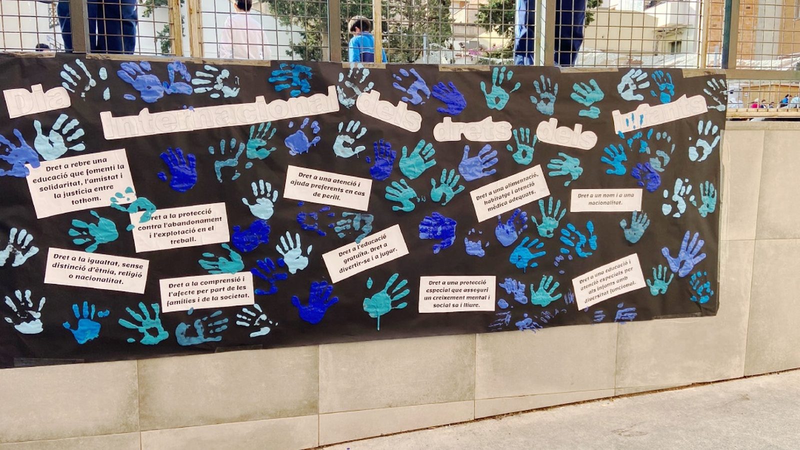 Petits gestos solidaris